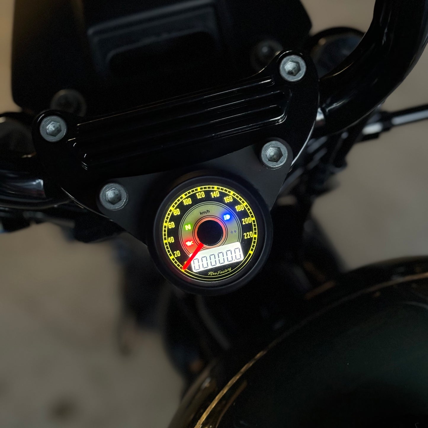 取りつけサポート付き!48mm レトロフェイス インジケーター付きスピードメーター