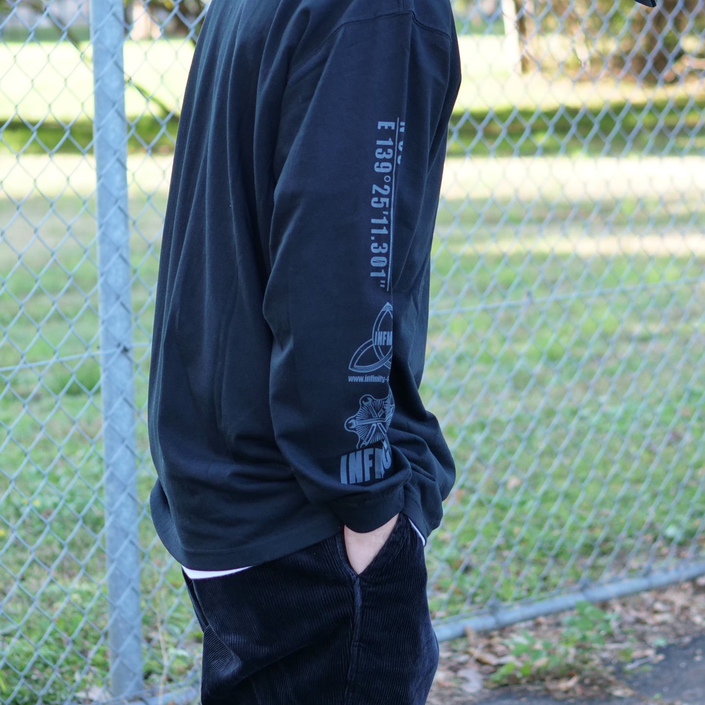 INFINITYオリジナル トリケトラ ロングスリーブTシャツ Original Trichetora Long Sleeve T-Shirt