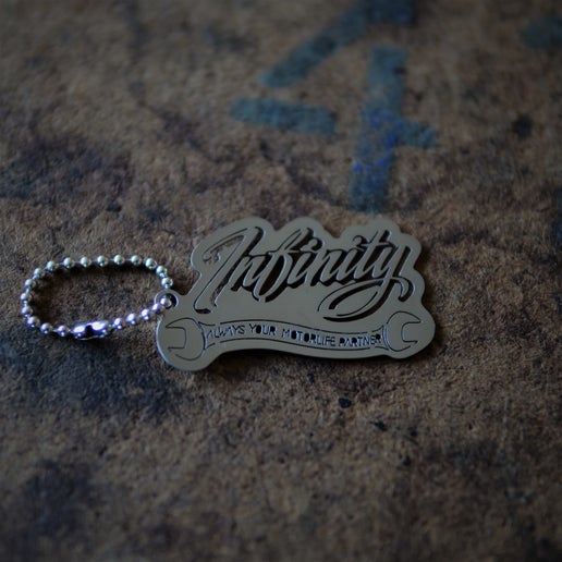 INFINITY キーホルダー