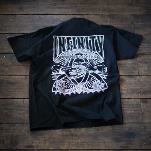 INFINITY トリケトラ Tシャツ
