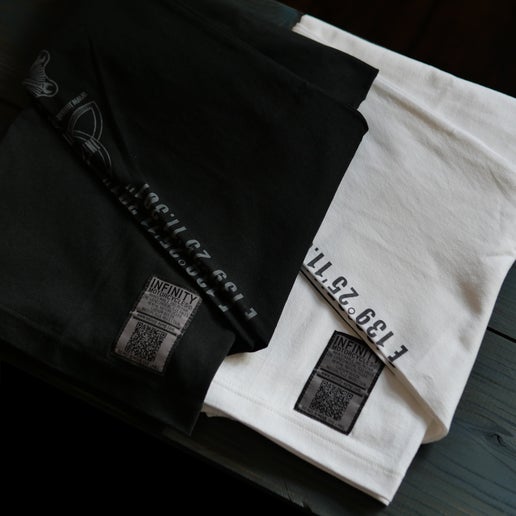 INFINITYオリジナル トリケトラ ロングスリーブTシャツ Original Trichetora Long Sleeve T-Shirt