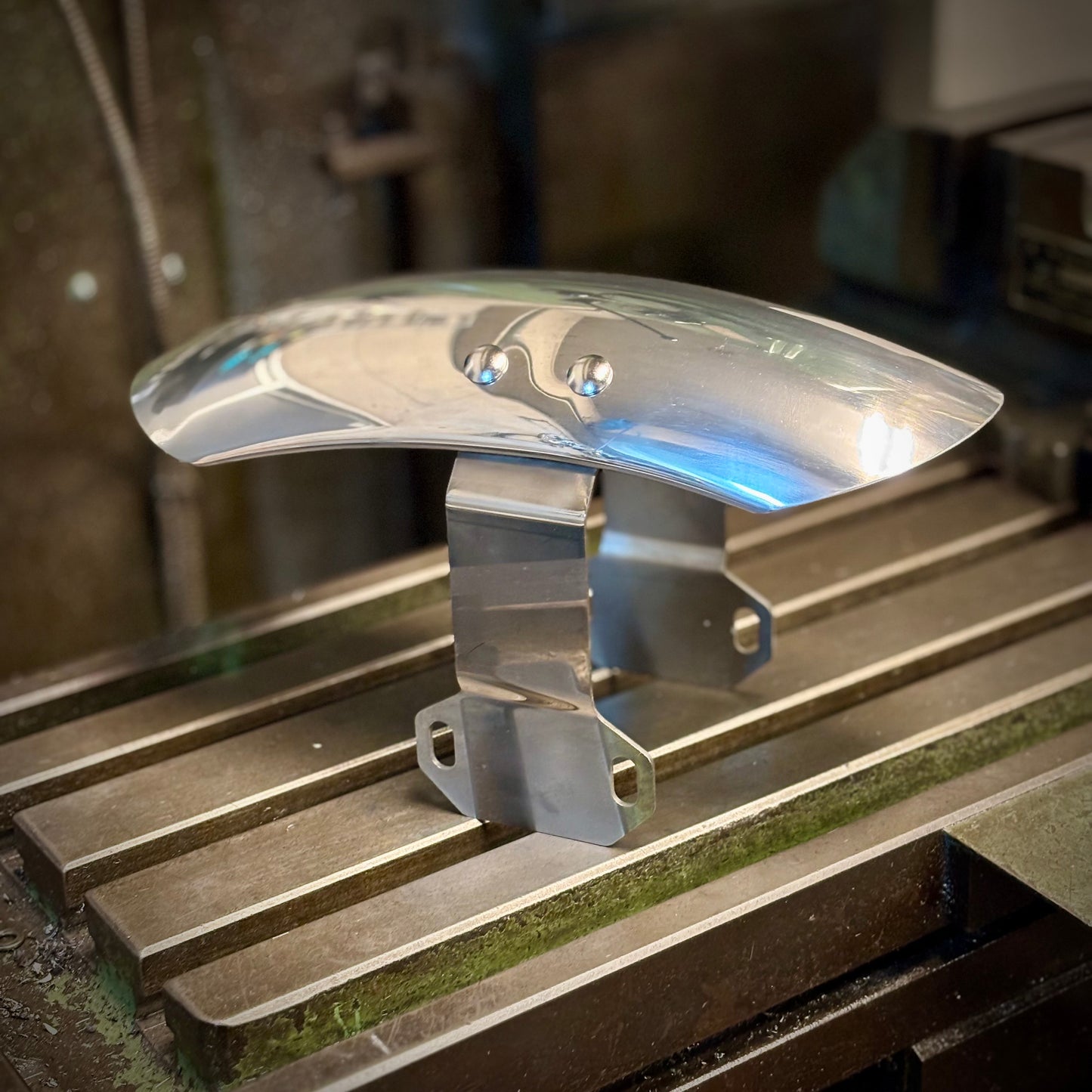 Nice!Motorcycle 39mmフォーク用　アルミショートフェンダー